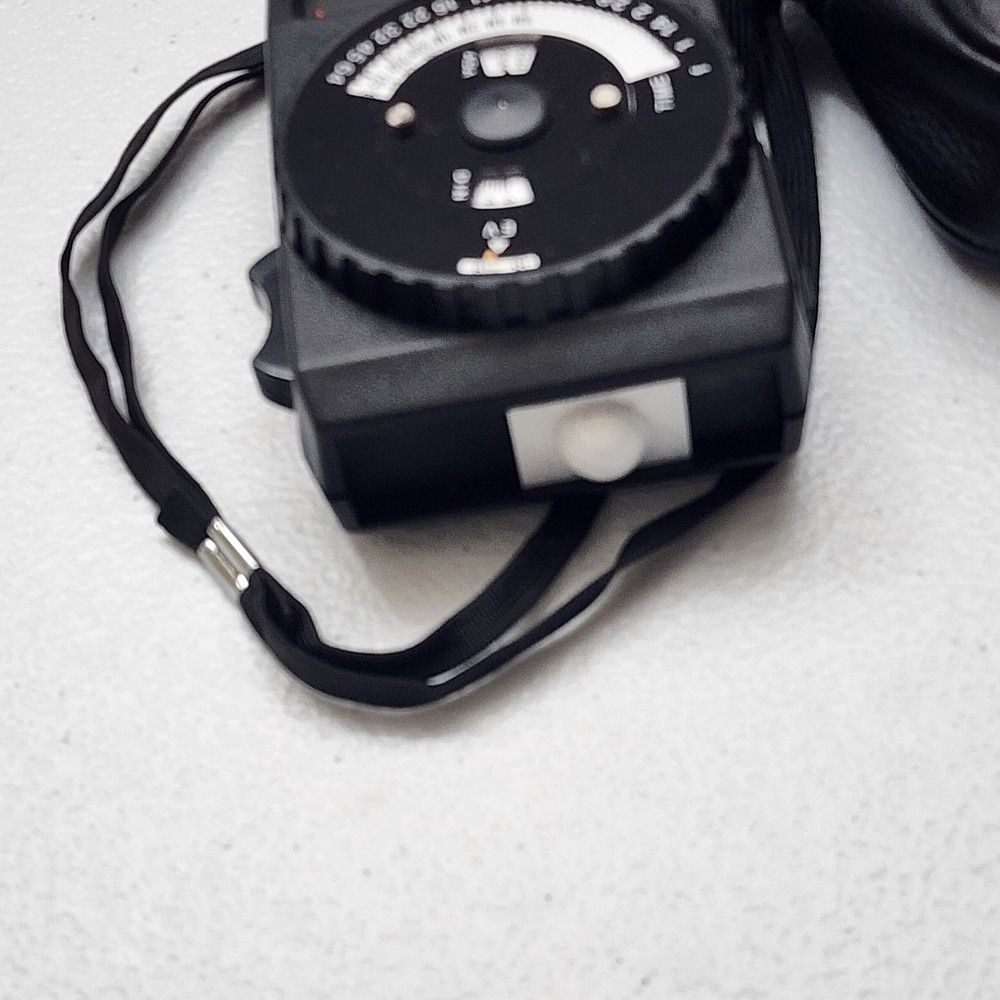 Vivatar 45 Exposure Light Meter/ Case Untested Parts Only - Picture 3 of 6